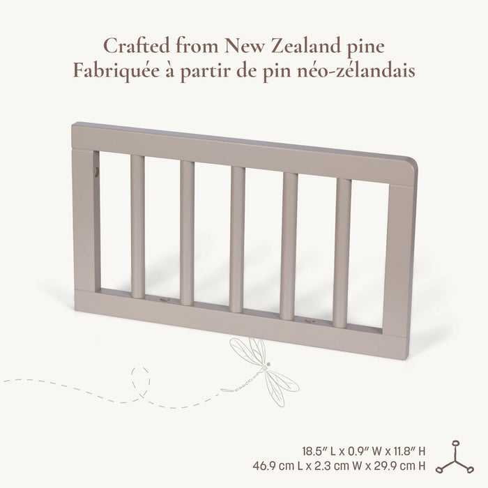 Little Seeds Toddler Guardrail (Spindle) Pala Collection - White