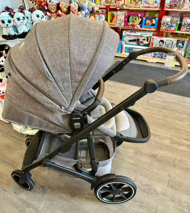 Romer Tura Stroller - Truffle  (Markham Floormodel/In Store Pickup ONLY)