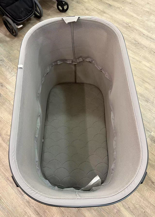 Stokke Snoozi - Graphite Grey + Travel Bag (Markham Floormodel/IN STORE PICK UP ONLY)