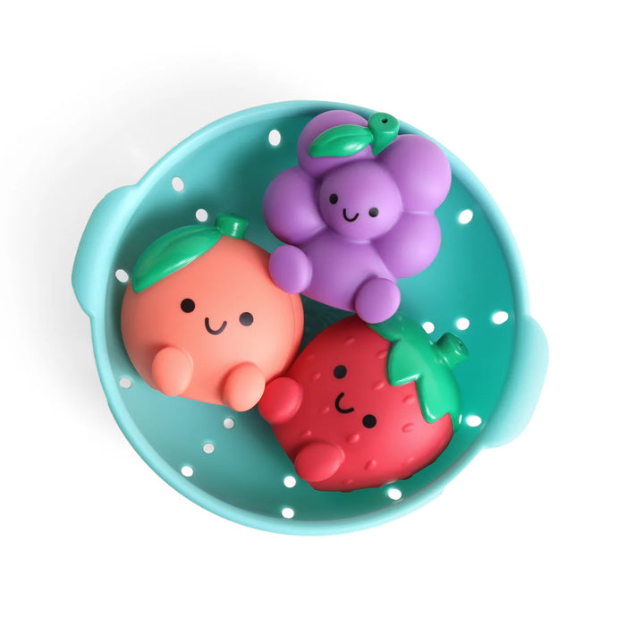 Itzy Ritzy Bath Pals Squirter Set Fruit