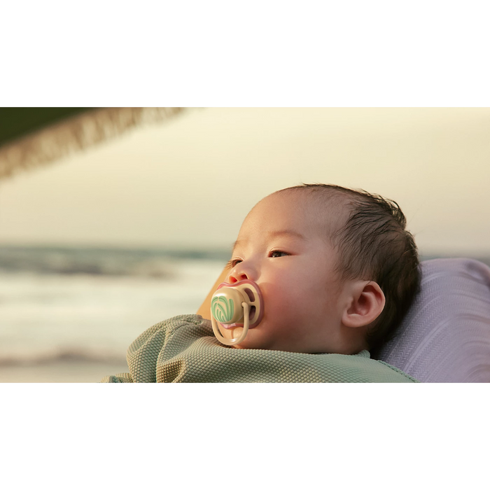 Avent Ultra Air Pacifier 2pk 0-6M - Tropical/Plants