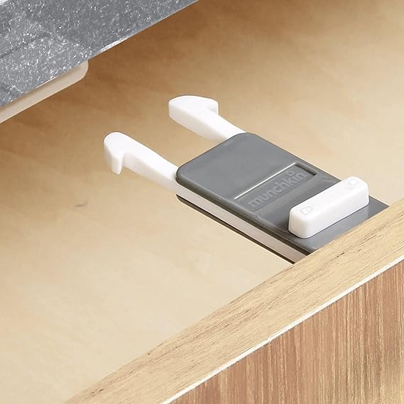 Munchkin Dual Locking Drawer Latch