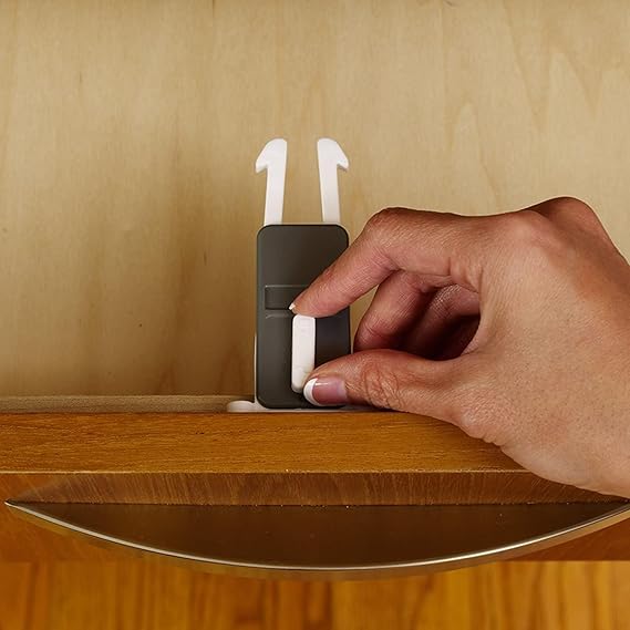 Munchkin Dual Locking Drawer Latch