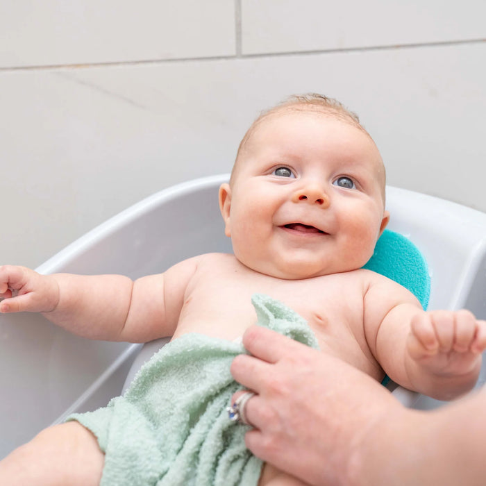 Ingenuity Comfy Clean Deluxe Bath Tub - Grey