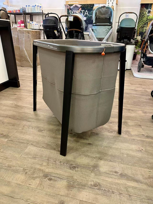 Stokke Snoozi - Graphite Grey + Travel Bag (Markham Floormodel/IN STORE PICK UP ONLY)