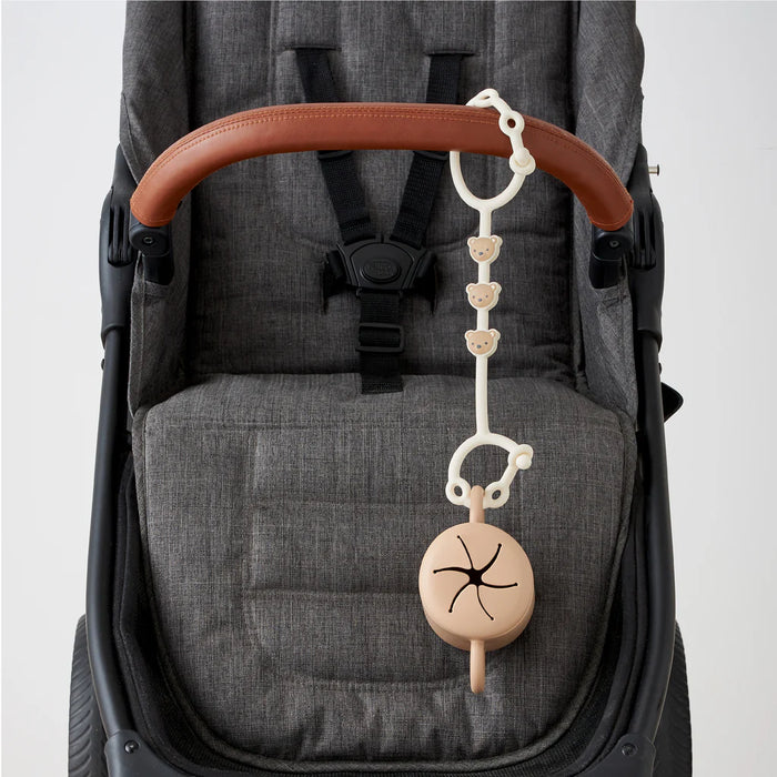 Itzy Ritzy Strap - Bear