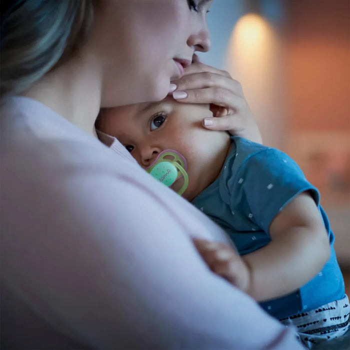 Avent Ultra Air Pacifier Nighttime 0-6M 2pk - Lilac Dragonfly/Dreams