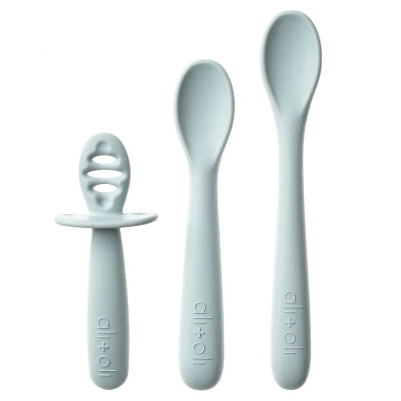 Ali + Oli Multi-Stage Spoon Set - Blue