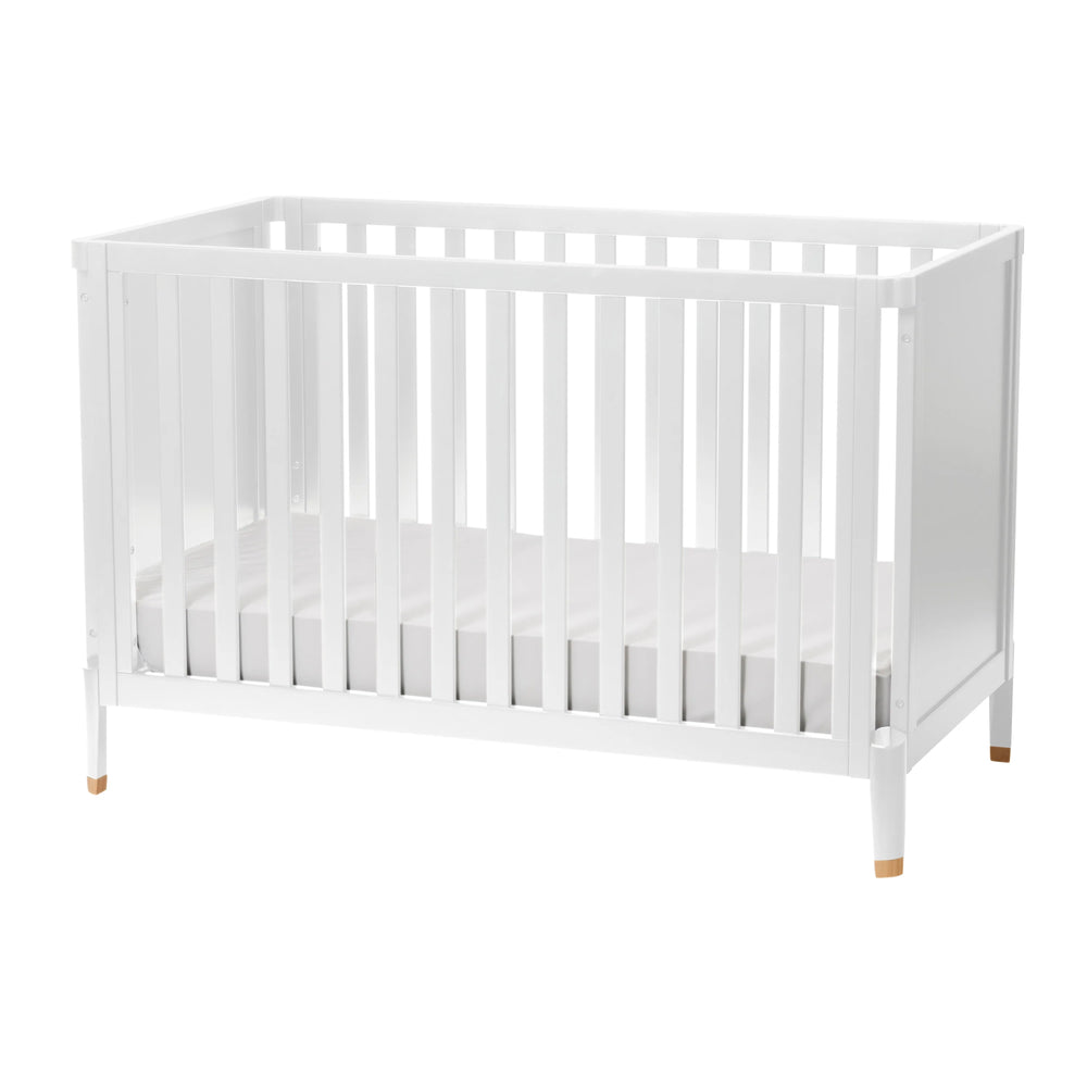 Little Seeds Aster 4 in 1 Convertible Crib