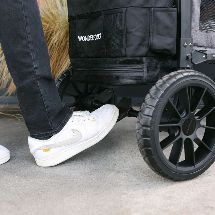 WonderFold W6 Luxe PRO 6-Seater Stroller Wagon - Jet Black