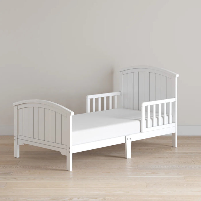 Child Craft Hampton Toddler Bed - Matte White