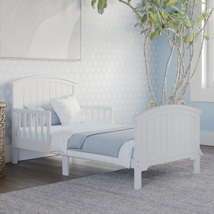 Child Craft Hampton Toddler Bed - Matte White