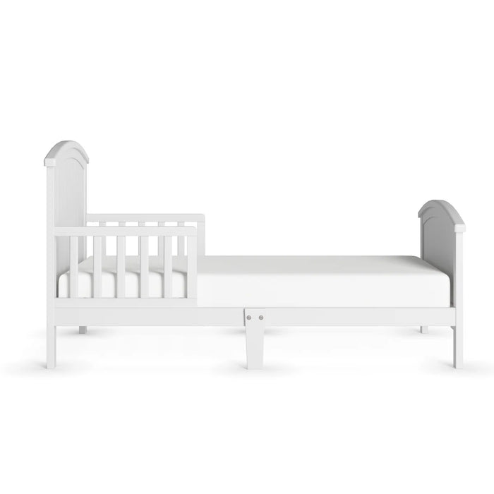 Child Craft Hampton Toddler Bed - Matte White
