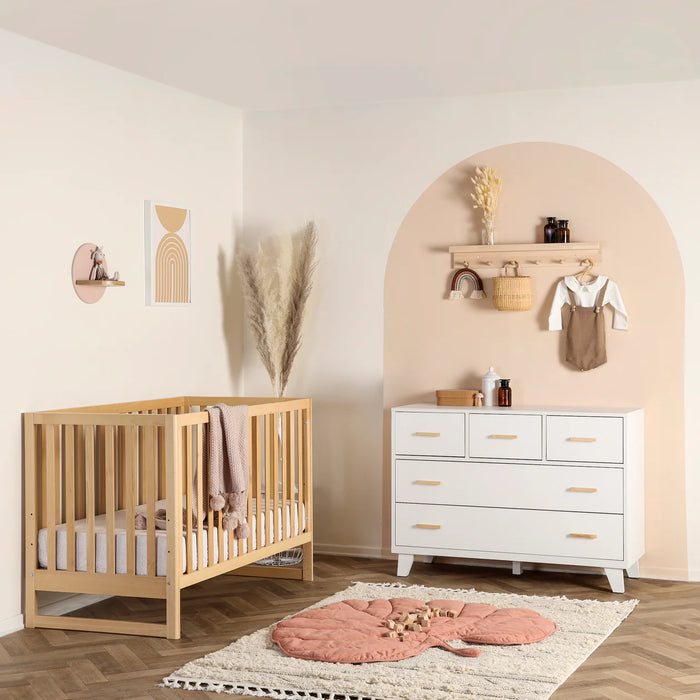 Dadada Austin 3-in-1 Convertible Crib - Natural
