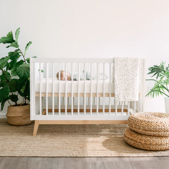 Dadada Soho 3-in-1 Convertible Crib - White/Natural