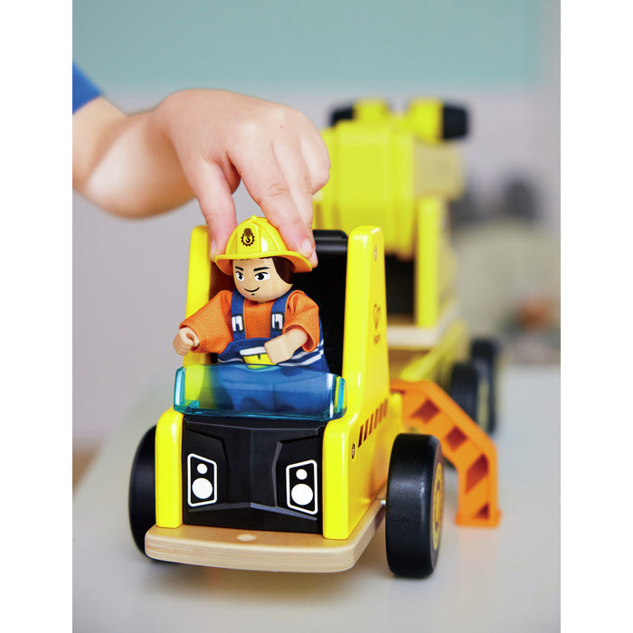 Hape Mobile Crane & Construction Set E3083