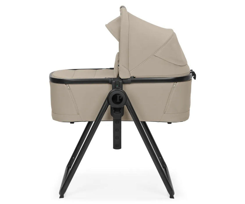 Peg Ypsi Bassinet W/Stand - Vanilla Blend