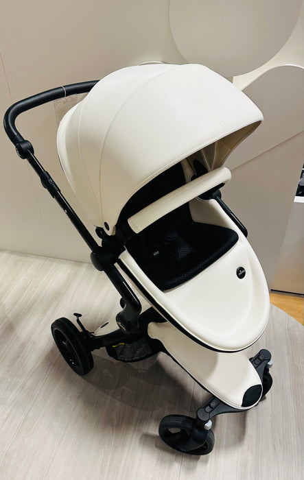 Mima Xari Stroller - White (Markham Floormodel/IN STORE PICK UP ONLY)