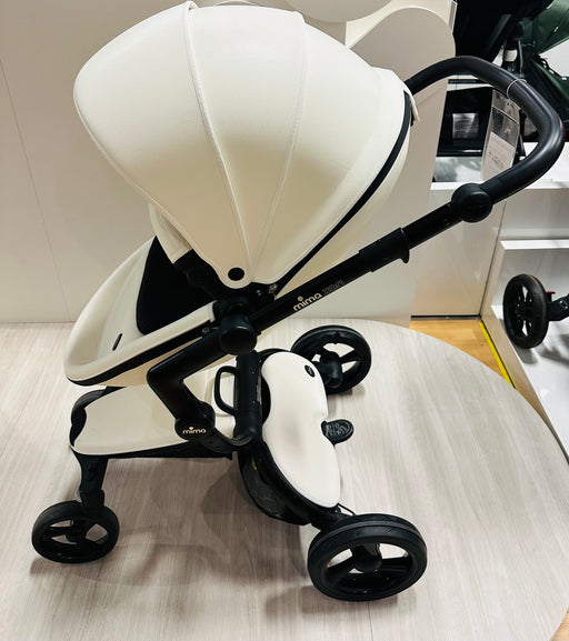 Mima Xari Stroller - White (Markham Floormodel/IN STORE PICK UP ONLY)