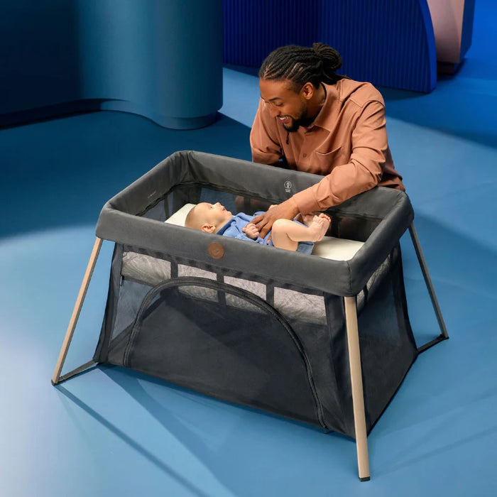 Maxi Cosi Calao Light Travel Playard - Beyond Graphite