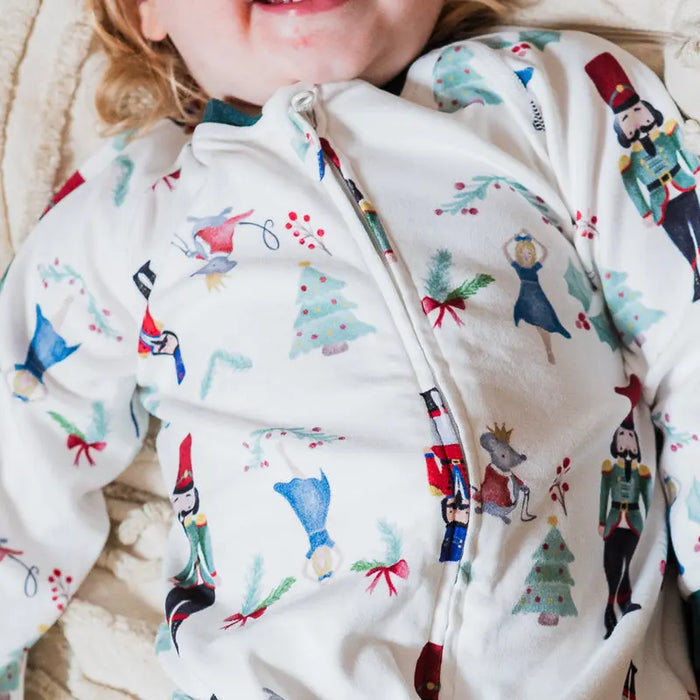 Nest Designs Long Sleeve Footless Sleeper - Nutcracker
