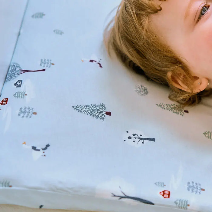 Nest Designs Foam Pilliow w Pillow Case - Snowy Snuggles M