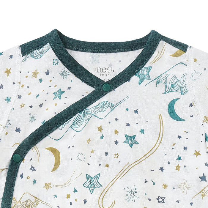 Nest Designs Short Sleeve Kimono Onesie - Stars White