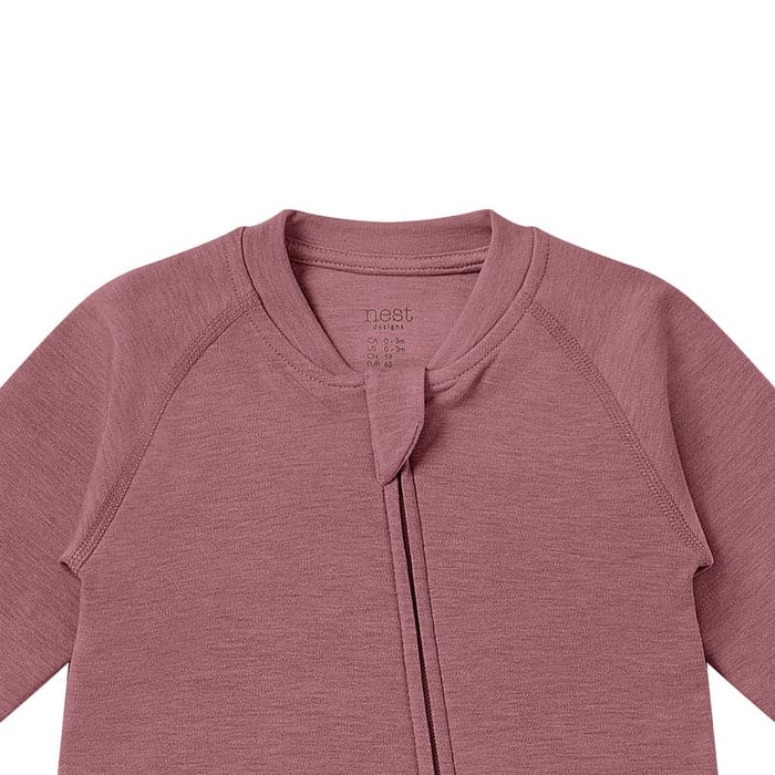Nest Designs Long Sleeve Footed Sleeper Newborn - Pantone Hawthorn Rose