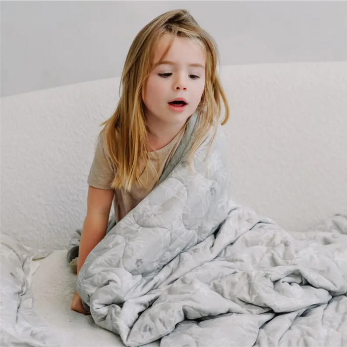 Nest Designs Medium Cozy Blanket - Keep Palm & Carry on