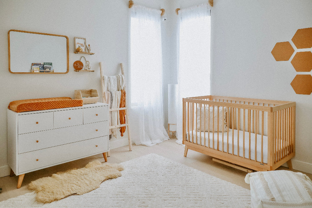 Dadada Austin 5-Drawer Dresser - White/Red Oak (2box)