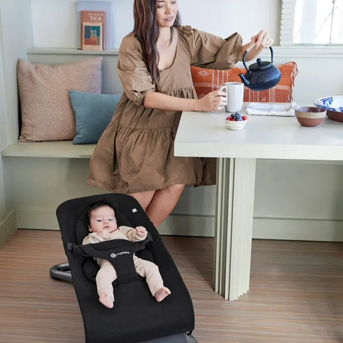 Ergobaby Evolve Bouncer Onyx Black