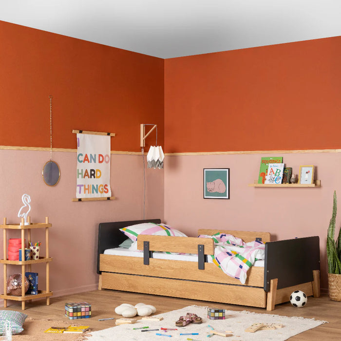 Dadada Fun Bed - Graphite/Red Oak (2box)