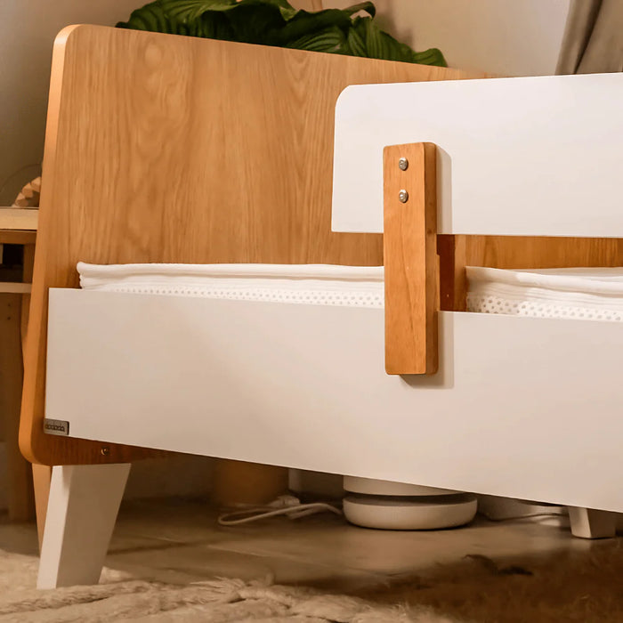 Dadada Fun Bed - White/Red Oak (2box)