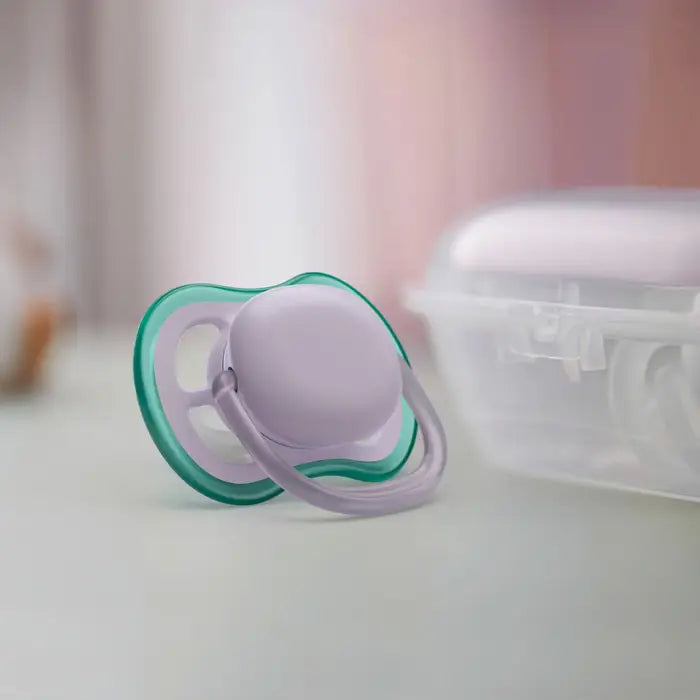 Avent Ultra Air Pacifier 2pk 0-6M - Lilac+Green