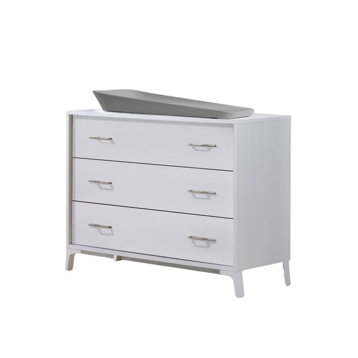 Natart Tulip Metro Convertible Crib and 3 Drawer Dresser XL - White (MARKHAM STORE PICK UP ONLY)