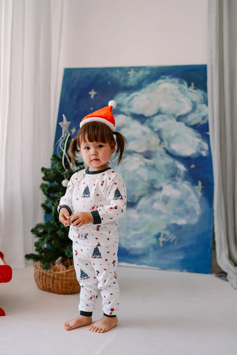 Nest Designs Long Sleeve PJ Set - Santas Elves