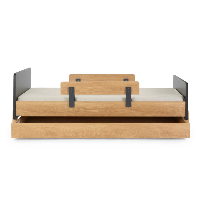 Dadada Fun Bed - Graphite/Red Oak (2box)