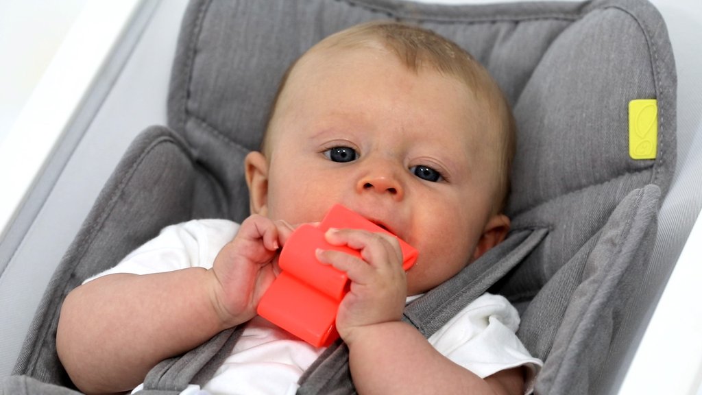 Dena Kid + House Neon Orange