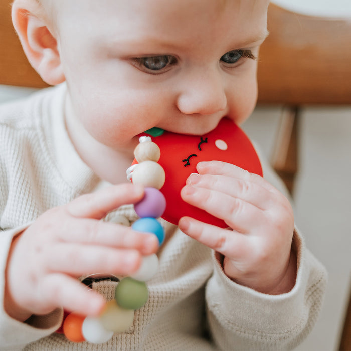 Little Cheeks Apple Clip - Red LC-APPC-RD