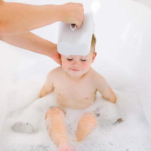 Ubbi Hair Rinse Cup (UB-10511)