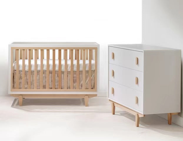 Natart Tulip Tate Crib & Dresser - White/Natural (MARKHAM IN STORE PICKUP ONLY)