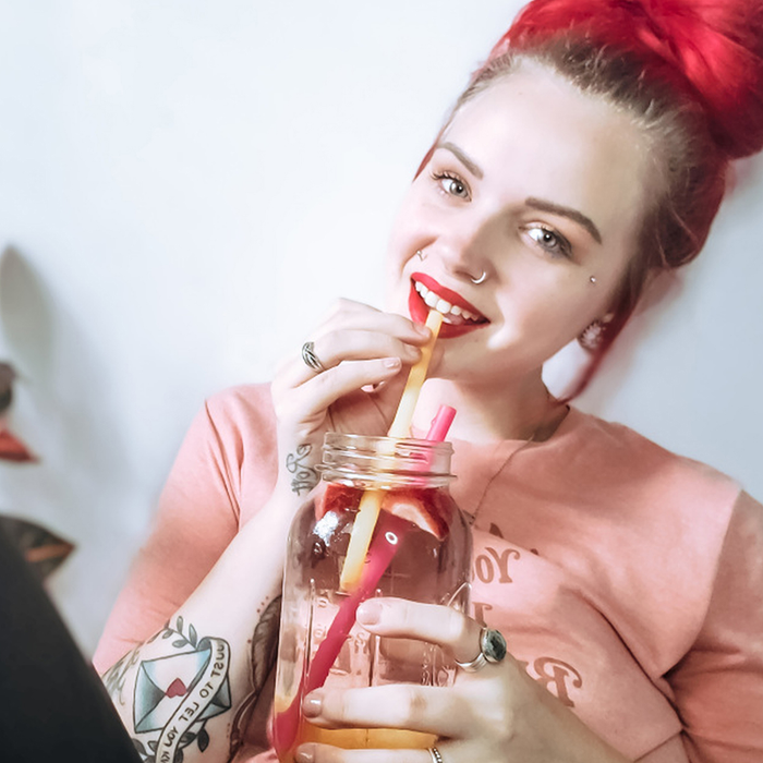 Silikids Reusable Silicone Straws 6-Pack -  Red Ombre Assortment