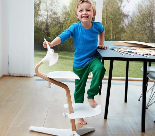 Nomi Chair Black - White Oak 2110021