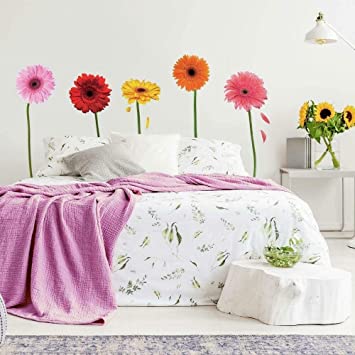 RoomMates Peel Stick Wall Decals Gerber Daisies