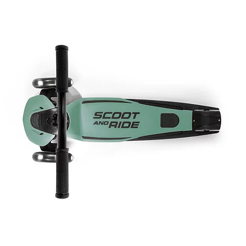Scoot & Ride HighwayKick 5 LED - Forest