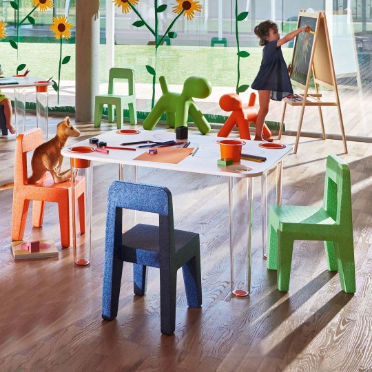 MAGIS DESIGN POP CHAIR BLUE 1606C (MARKHAM INSTORE PICK-UP ONLY)