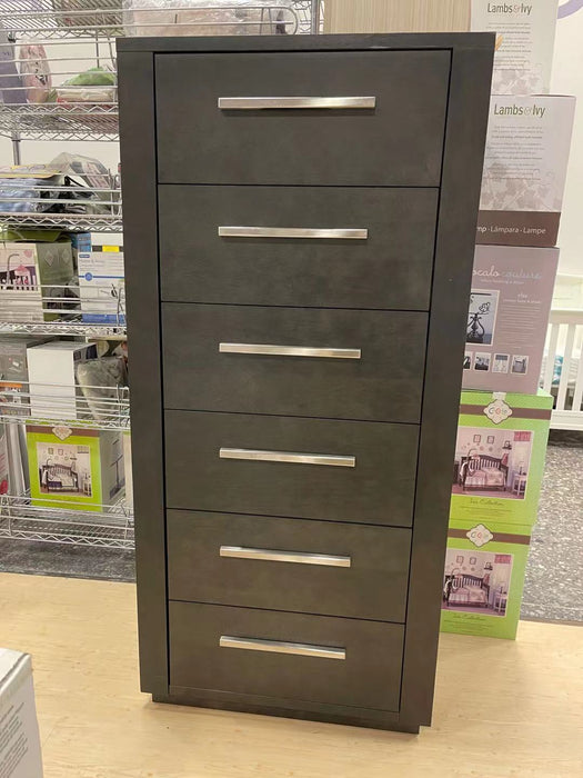 AP Industries 6 Drawer Chest (MARKHAM FLOORMODEL/IN STORE PICKUP ONLY)