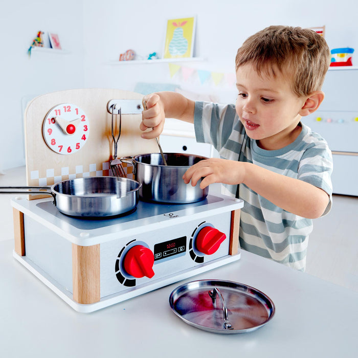 Hape 2-IN-1 Kitchen & Grill Set E3151