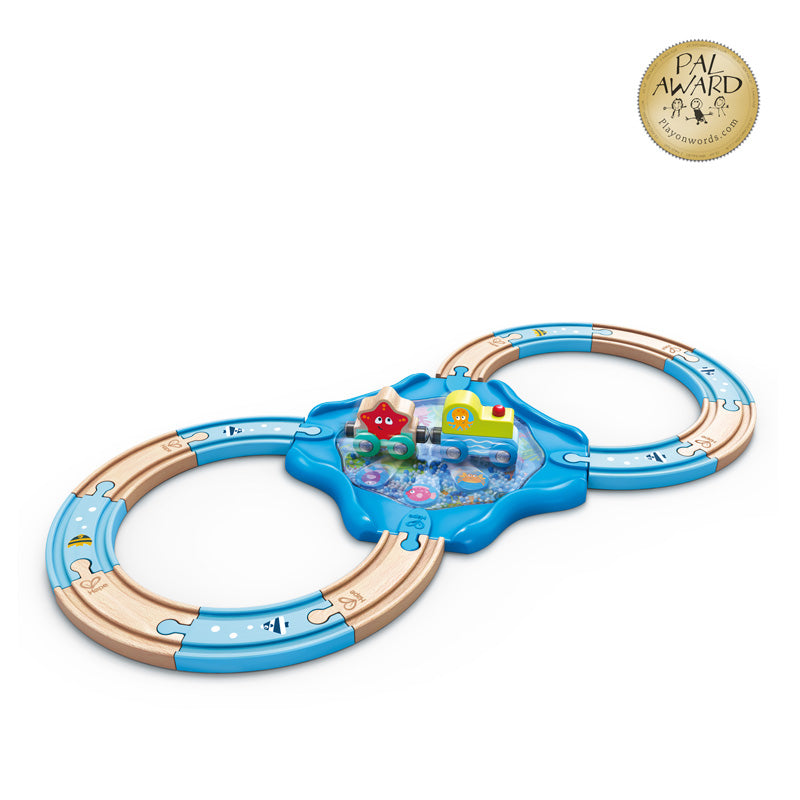 Hape Undersea Figure 8 E3827