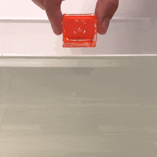 Glo Pals Light up Cubes - Sammy Red (4 Cubes)